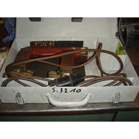 Crack detection instrument, with UV lamp, in a box